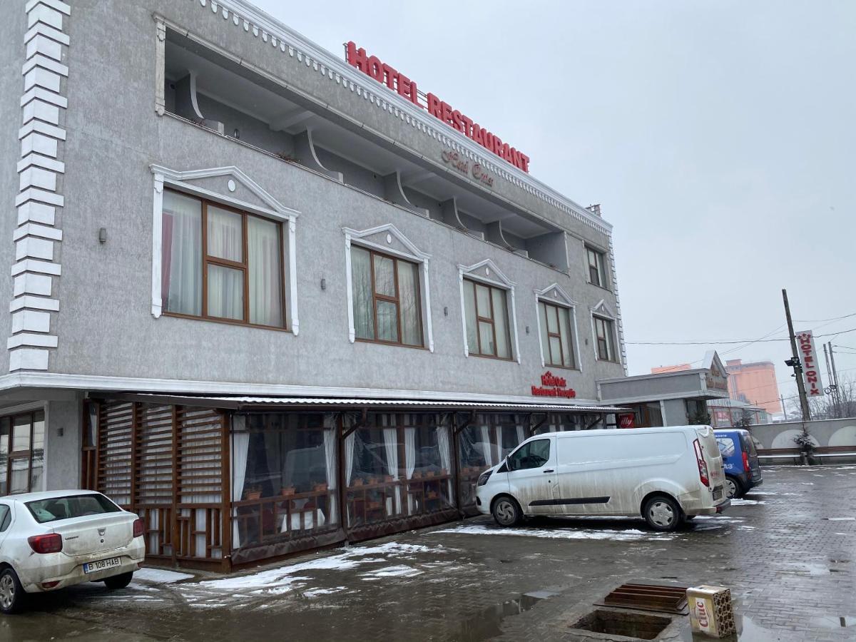 Hotel Onix Roman Dış mekan fotoğraf